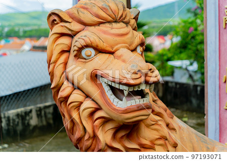 The Buddhist lion. 97193071