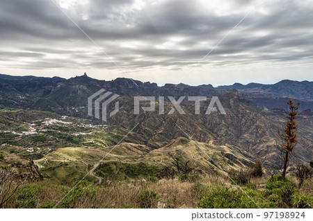 Gran Canaria hiking route Cruz de Tejeda to Artenara, view into Caldera de Tejeda, Canary Islands, Spain Gran Canaria hiking route Cruz de Tejeda to Artenara, view into Caldera de Tejeda, Canary Islands, Spain 97198924
