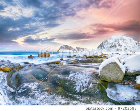 Amazing winter scenery on Uttakleiv beach at morning 97202595