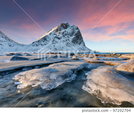 Breathtaking winter scenery on Uttakleiv beach at morning Breathtaking winter scenery on Uttakleiv beach at morning 97202704