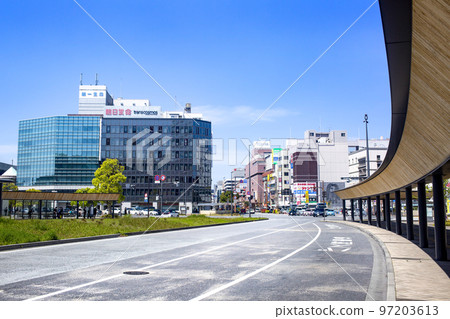 大分車站廣場旋轉和市區 97203613