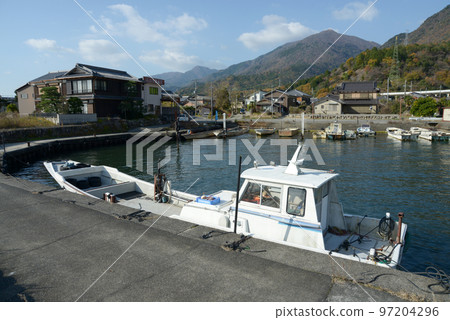 Kitakomatsu Fishing Port: Kitakomatsu, Otsu City, Shiga Prefecture Kitakomatsu Fishing Port: Kitakomatsu, Otsu City, Shiga Prefecture 97204296