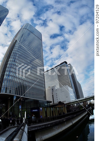 Fisheye, Festival Hall, Dojima River, Watanabe Bridge, Hanshin Expressway No. 11 Ikeda Line, Nakanoshima Promenade/River/Clouds/Expressway 97204529