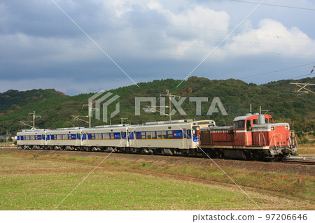 Matsuura Railway MR-600 type diesel car first class transportation 97206646