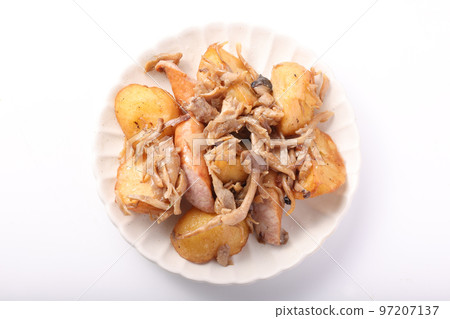 德國土豆(4種蘑菇和維納) 德國土豆(4種蘑菇和維納) 97207137