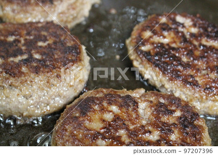 漢堡漢堡大師漢堡松坂牛肉碎點兌換年終禮物中年西餐 漢堡漢堡大師漢堡松坂牛肉碎點兌換年終禮物中年西餐 97207396