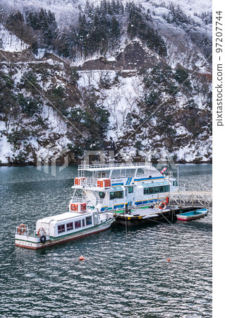 莊川峽遊船（冬季） 97207744