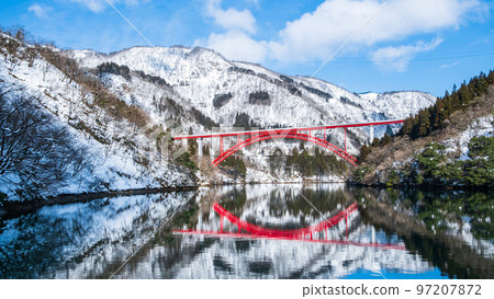 Shogawa Gorge Pleasure Boat (Winter) Shogawa Gorge Pleasure Boat (Winter) 97207872