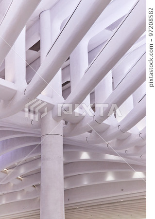 Detail of white abstract rib architecture in New York City train station 97208582
