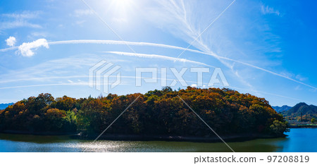 秋天的天空圖案太鼓之森（香川縣三木町） 97208819