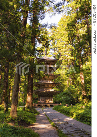 Yamagata Prefecture Five-storied pagoda on Mt. Haguro 97209404