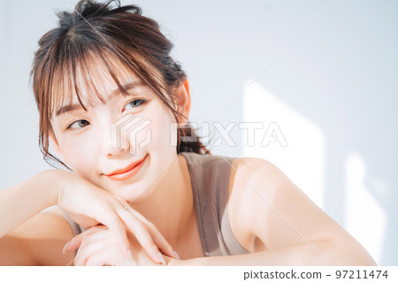 Beauty image 97211474