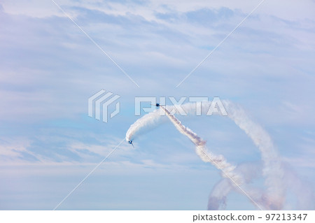 藍色衝動航空展 97213347