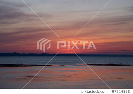 Beautiful lake dusk Beautiful lake dusk 97214558