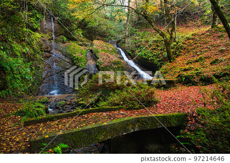秋葉 - Hizume Falls 秋葉 - Hizume Falls 97214646