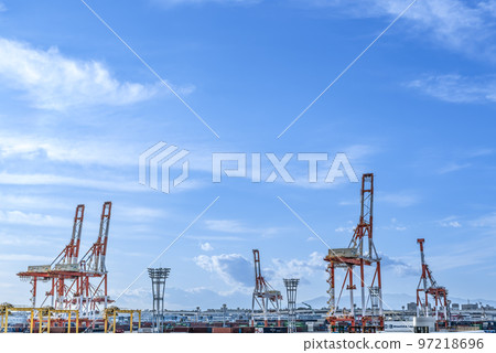 Scenery of Yokohama Port Gantry crane 97218696
