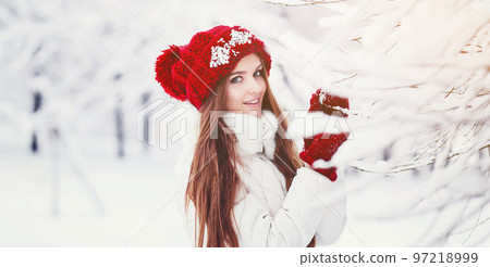 woman winter portrait woman winter portrait 97218999