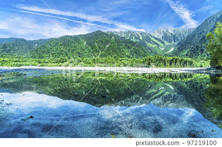 Kamikochi in summer, Hotaka mountain range and Azusa river panorama [Matsumoto city, Nagano prefecture] 97219100