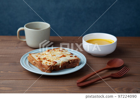 Breakfast of croque monsieur, hot coffee and potage soup 97224090