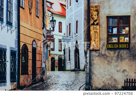Cobbled streets Cesky Krumlov Cobbled streets Cesky Krumlov 97224708