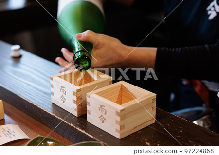 Jikon Kiyasho Sake Brewery Joint Stock Company Sake Jikon Kiyasho Sake Brewery Joint Stock Company Sake 97224868