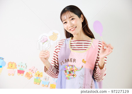 Childminder Portrait Childminder Portrait 97227129