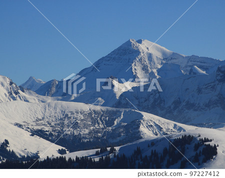 Gross Loner, high mountain in the Bernese Oberland. 97227412