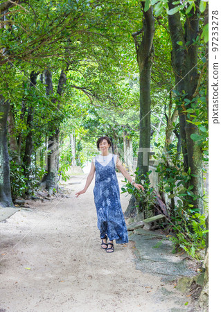 Travel girls, girls' trip, Okinawa edition, middle senior 97233278