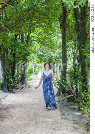 Travel girls, girls' trip, Okinawa edition, middle senior Travel girls, girls' trip, Okinawa edition, middle senior 97233288