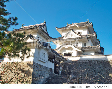 Natural scenery of Iga Ueno Castle and blue sky (Tourist spot in Iga City, Mie Prefecture) 97234450