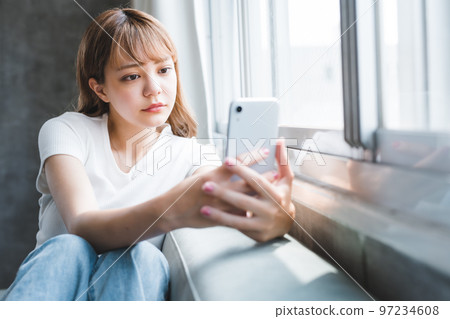 女性肖像 97234608