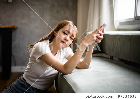 女性肖像 97234635