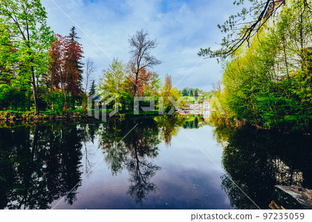 Riverside Spring Scenery Cesky Krumlov 97235059