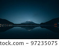富士山和精進湖的自然風光[山梨縣] 97235075