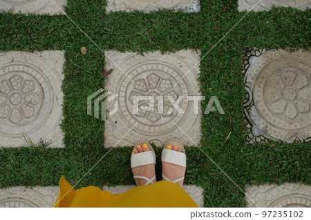 Stylish tiles and feet found in Bali Stylish tiles and feet found in Bali 97235102