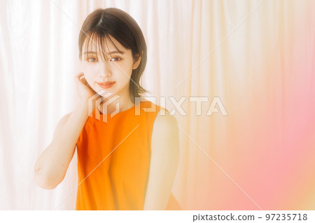 Hairstyle beauty image 97235718