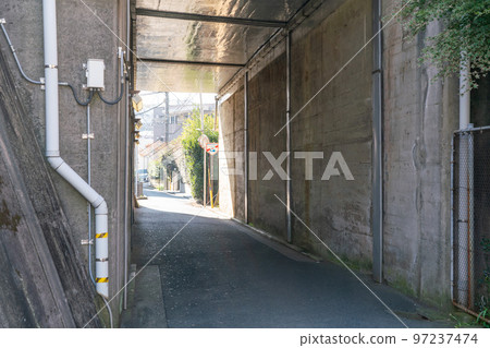 tunnel under rail 97237474