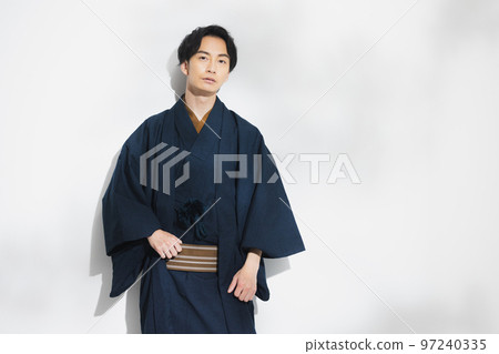 Kimono man 97240335