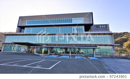 Yuasa Town Hall (Yuasa Town, Wakayama Prefecture) Yuasa Town Hall (Yuasa Town, Wakayama Prefecture) 97243901