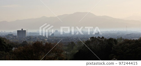 阪和自動車道紀之川服務區的風景(和歌山縣和歌山市) 阪和自動車道紀之川服務區的風景(和歌山縣和歌山市) 97244415