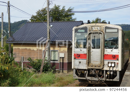 豐清水站(廢棄車站)的宗谷本線 Kiha 54 系列風景 豐清水站(廢棄車站)的宗谷本線 Kiha 54 系列風景 97244456