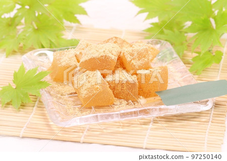 蕨菜餃子甜茶糕點楓葉 97250140