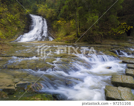 Chiba Prefecture Yoro Valley Bandai Waterfall / Bandai Waterfall, Japan 97251108