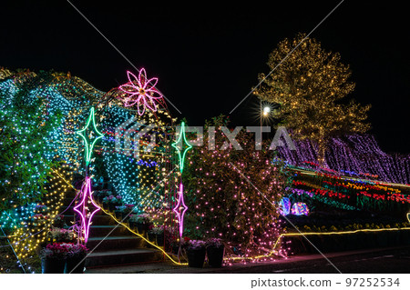 Illumination event "Flowers of Hikari" in Nagashima Town (Izumi District, Kagoshima Prefecture) Illumination event "Flowers of Hikari" in Nagashima Town (Izumi District, Kagoshima Prefecture) 97252534