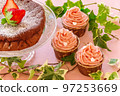 Gateau chocolate and cupcake 97253669