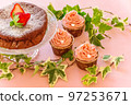 Gateau chocolate and cupcake 97253671