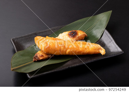 烤銀三文魚肚 97254249