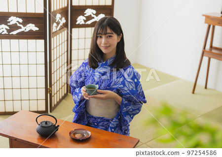 Arimatsu Shibori Yukata Nambu Tekki 97254586