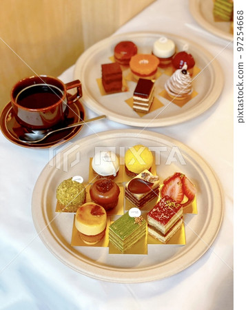 甜點自助餐桌 甜點自助餐桌 97254668