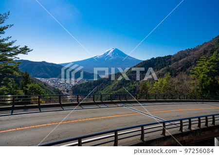 Mt.Fuji seen from Fujimibashi observatory 97256084